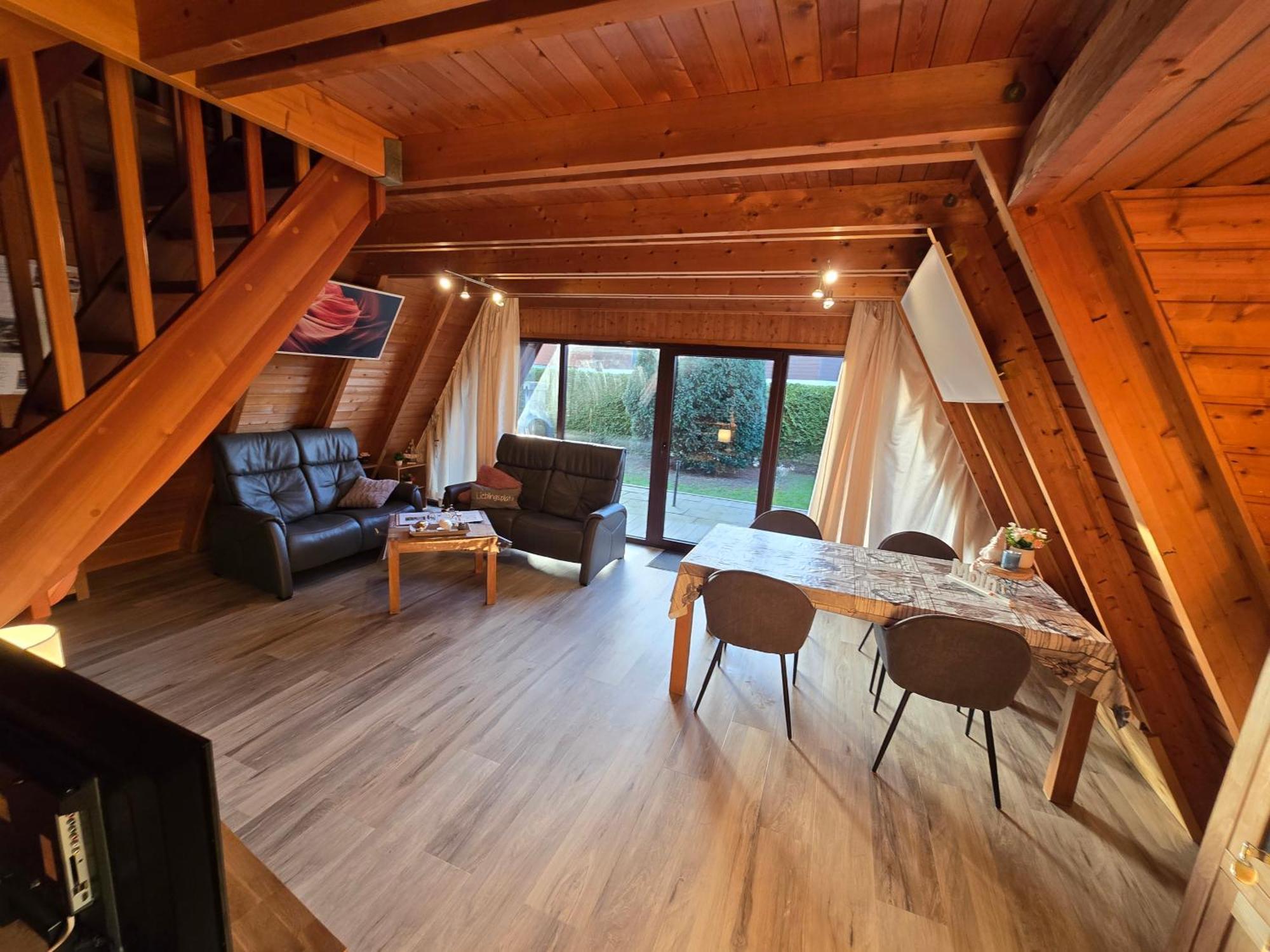 Haus Blume Villa Carolinensiel Exterior foto